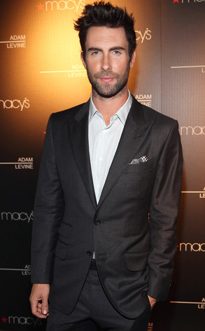 Maroon 5-Sänger Dating-Modell